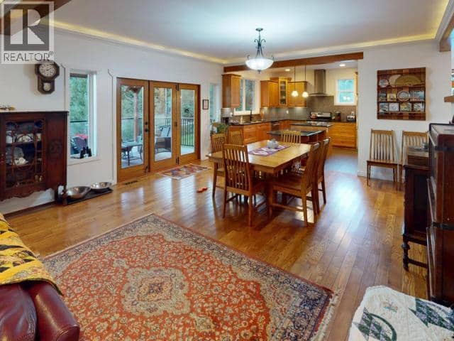 4880 SANDERSON ROAD, Texada Island, photo 3