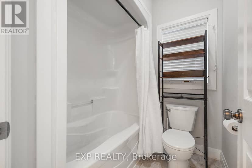 346 Moorlands Crescent — photo 20 of 40