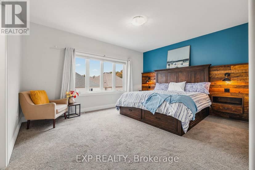 346 Moorlands Crescent — photo 23 of 40