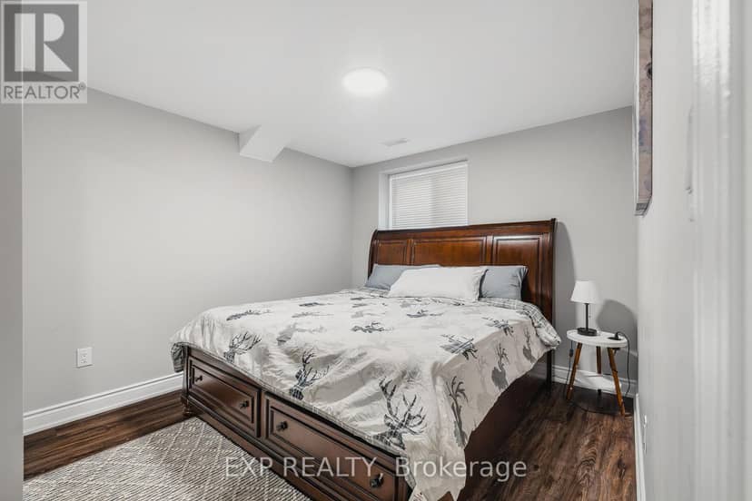 346 Moorlands Crescent — photo 30 of 40