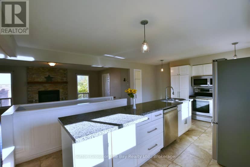 5 Brock Crescent — photo 17 of 40