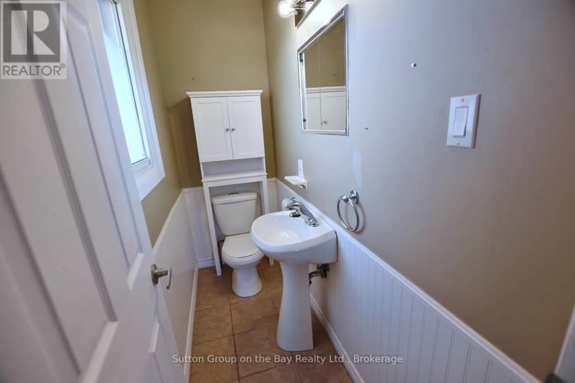 5 Brock Crescent — photo 32 of 40