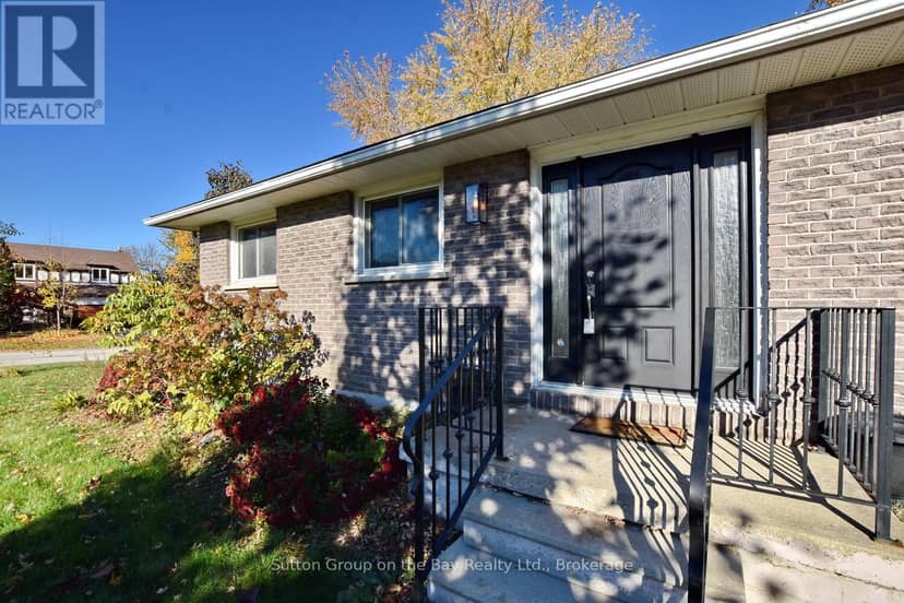 5 Brock Crescent — photo 6 of 40