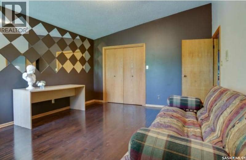 280 Grasswood ROAD — photo 38 of 40