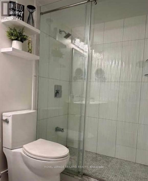 1204 - 1103 Jalna Boulevard — photo 15 of 15