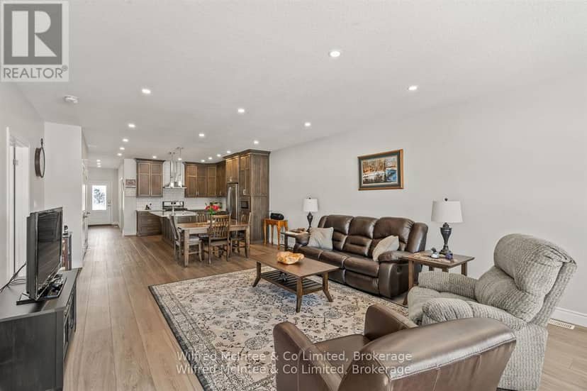 5 - 5 Palmer Marie Lane — photo 16 of 35