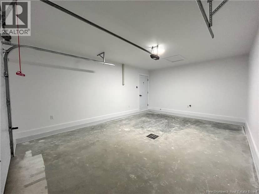 6-12 Drapeau Rue — photo 24 of 28
