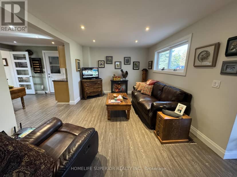 36 Madoc Street — photo 9 of 26