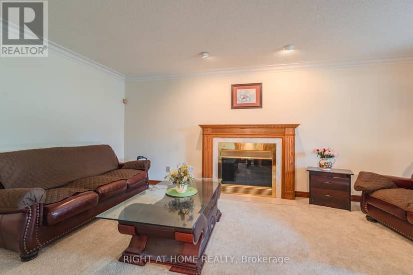 425 Golf Club Road — photo 5 of 40