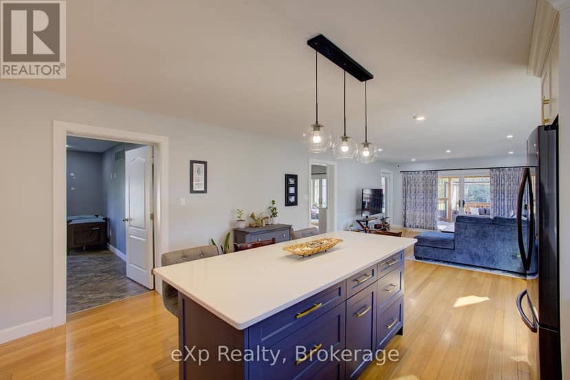 156 Sparling Street — photo 14 of 40