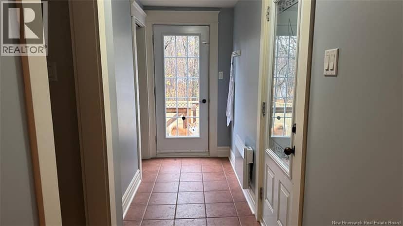 77 Fraser — photo 16 of 34