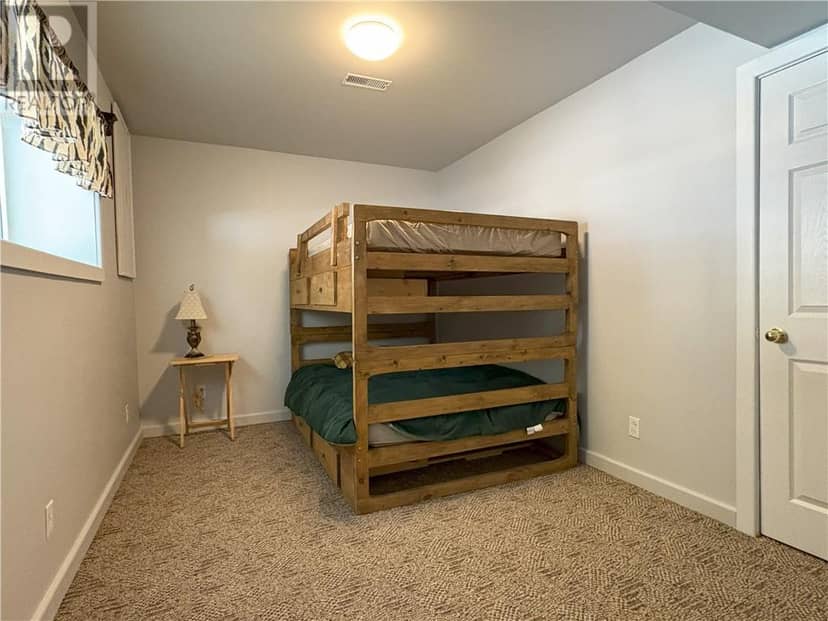 314 Perry Ave — photo 13 of 19