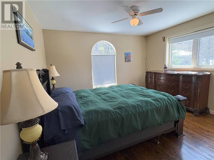 314 Perry Ave — photo 6 of 19
