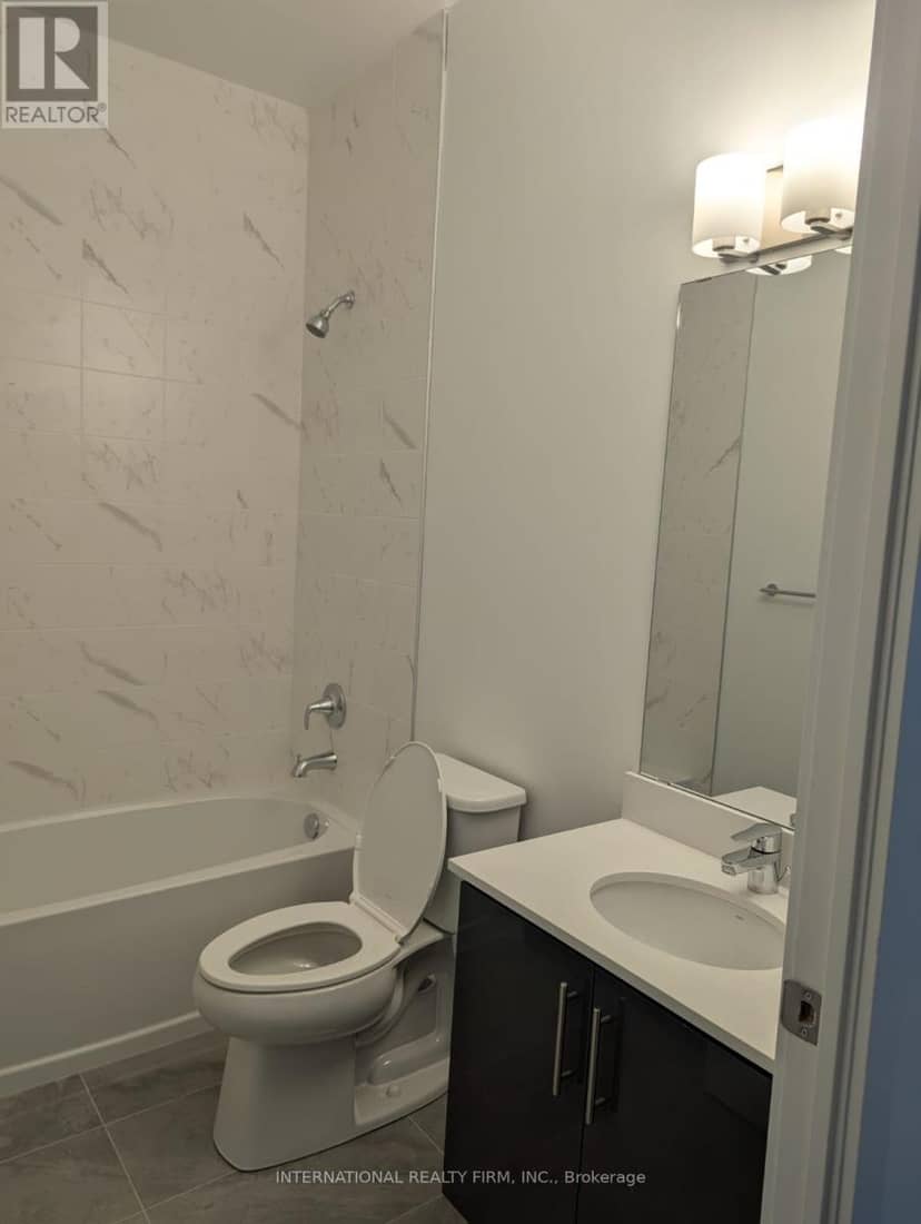 102 - 556 Marlee Avenue — photo 5 of 9