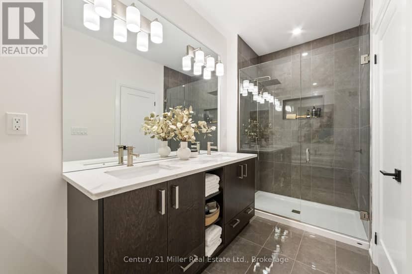 52 - 2150 Trafalgar Road — photo 28 of 30