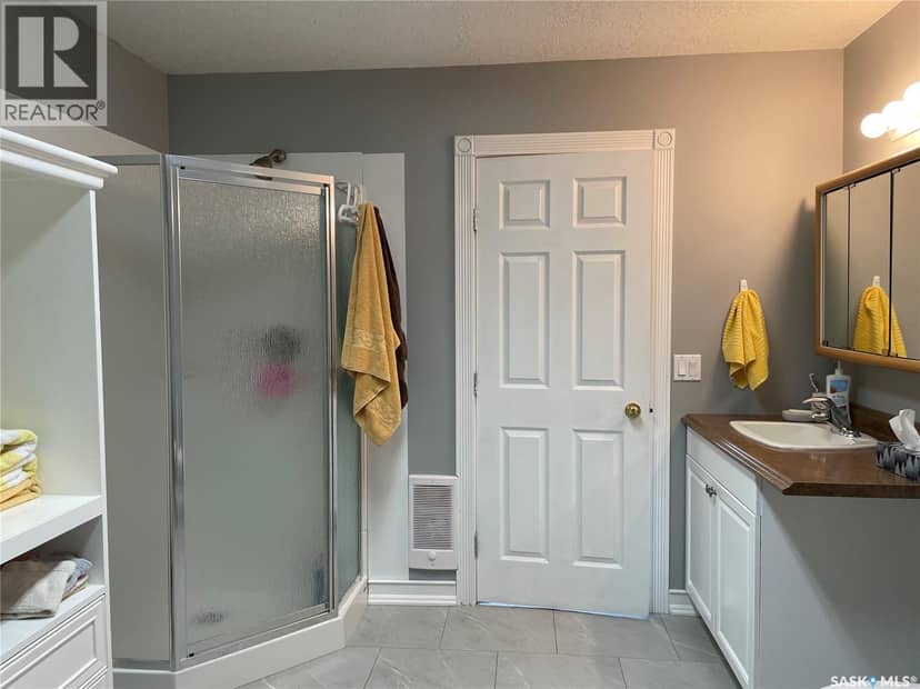 73 Makwa DRIVE — photo 11 of 19