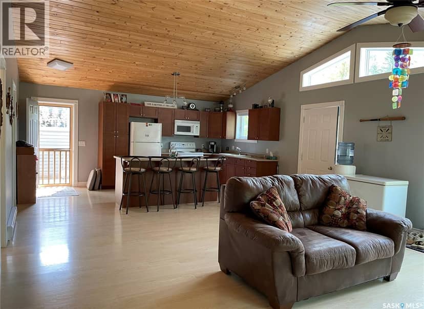 73 Makwa DRIVE — photo 5 of 19