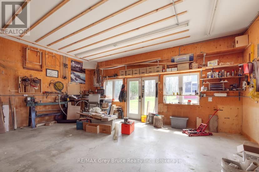 20 Maple Drive — photo 29 of 40
