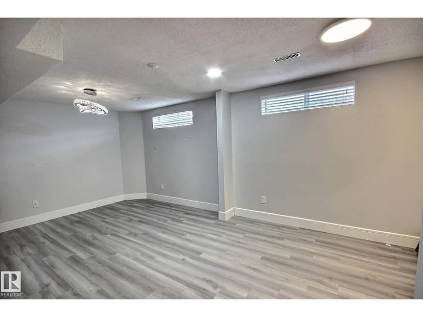 10735 Beaumaris Rd NW — photo 13 of 13