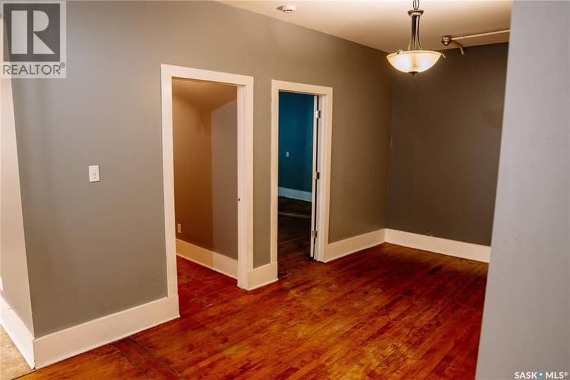 1174 Albert STREET — photo 12 of 38
