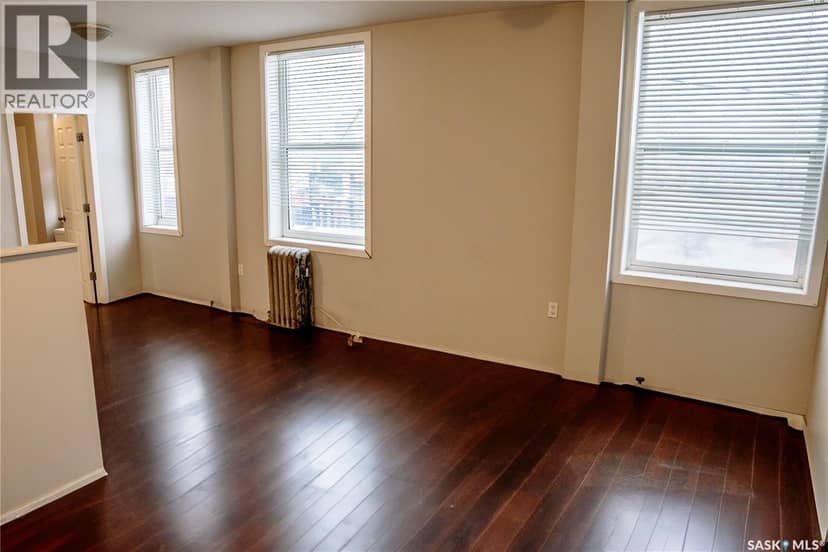 1174 Albert STREET — photo 18 of 38