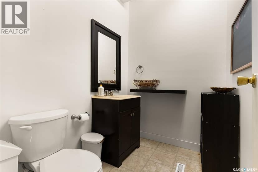 1174 Albert STREET — photo 38 of 38