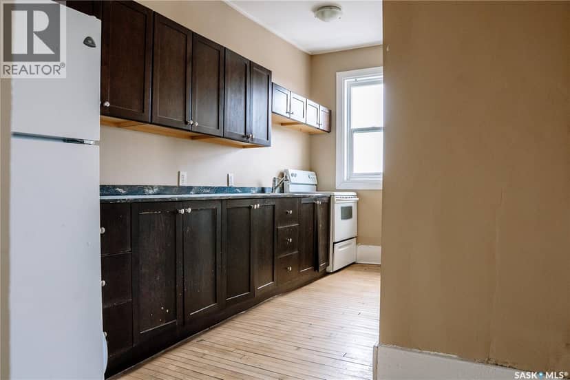 1174 Albert STREET — photo 26 of 38