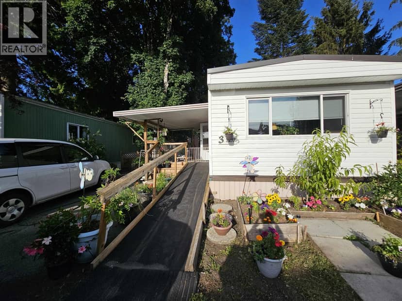 3 21091 LOUGHEED HIGHWAY, Maple Ridge