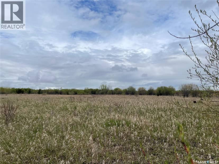 5.5km South of Dorintosh Lot 4, Meadow Lake Rm No.588, photo 5