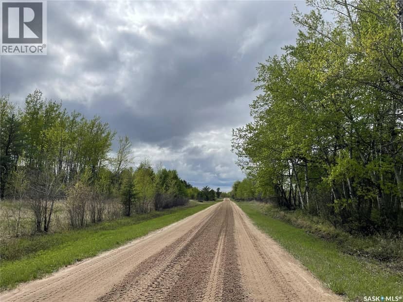 5.5km South of Dorintosh Lot 2 — photo 11 of 12
