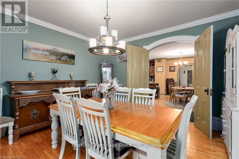 7387 County Rd 9 — photo 11 of 40
