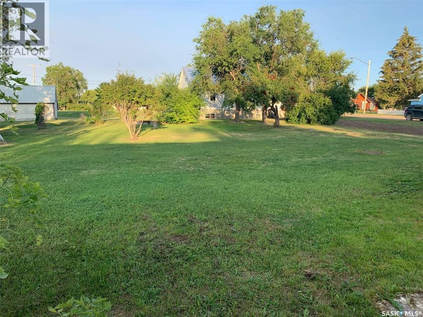 540 Alexandria Avenue — photo 3 of 5