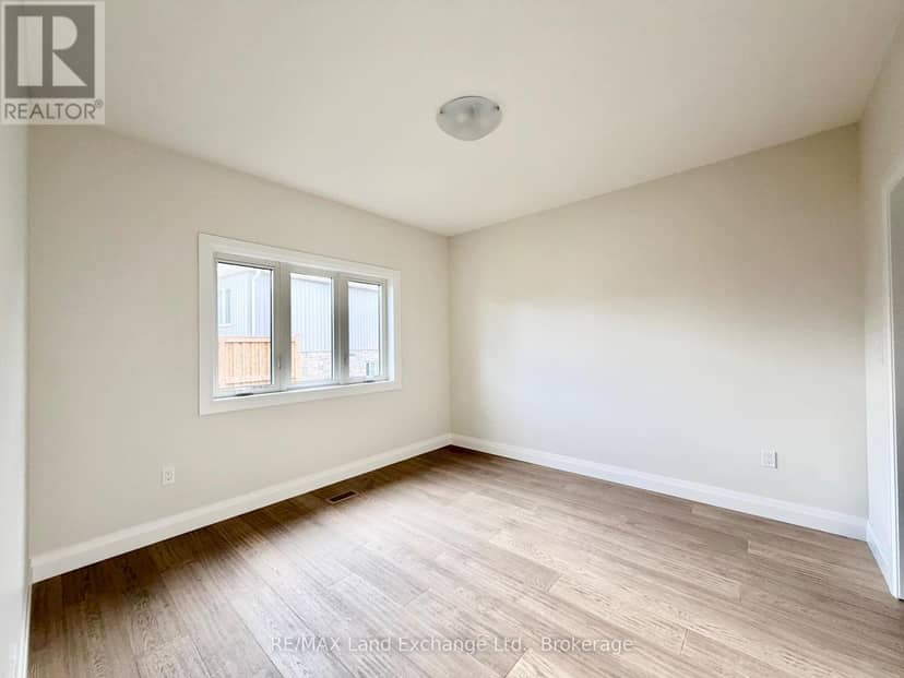 155 Westlinks Drive — photo 7 of 15