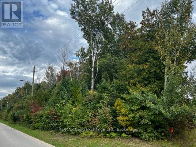 1 Shore Road — photo 1 of 10