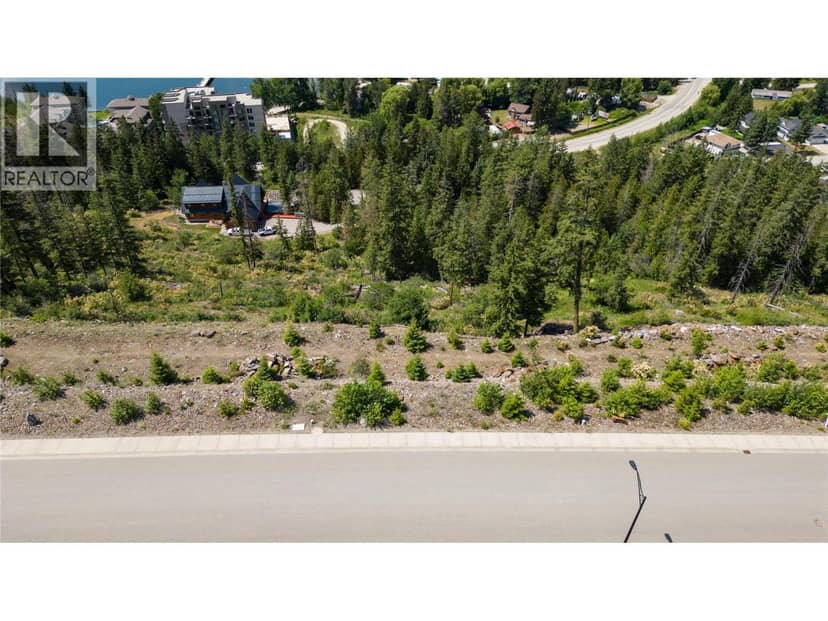 262 Bayview Drive, Sicamous, photo 2
