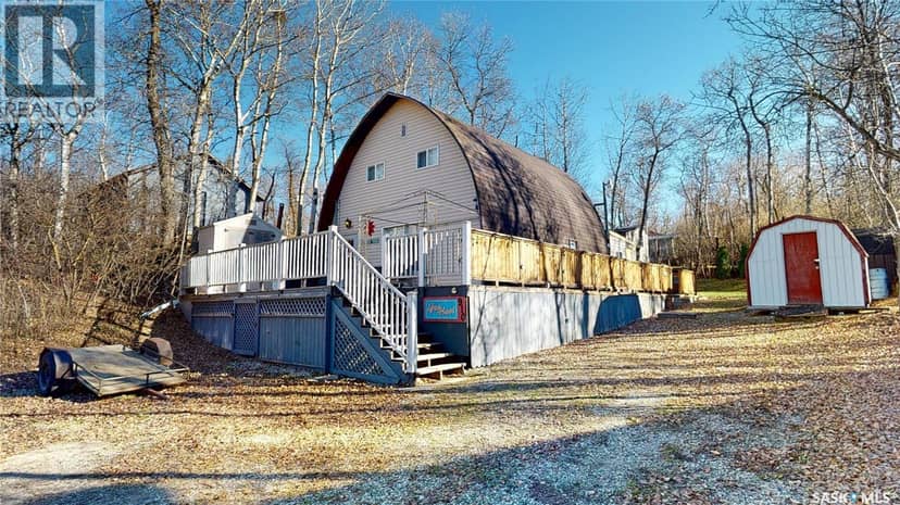 910 17th AVENUE — photo 1 of 40