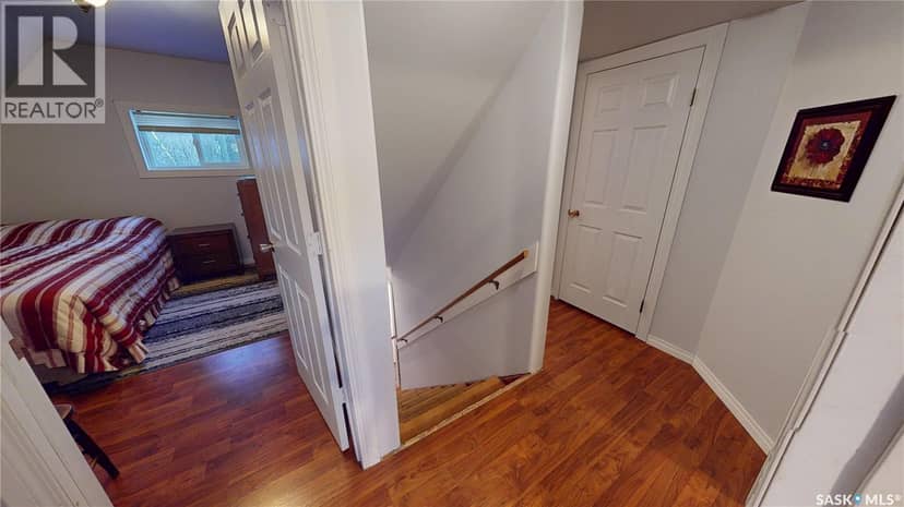 910 17th AVENUE — photo 27 of 40