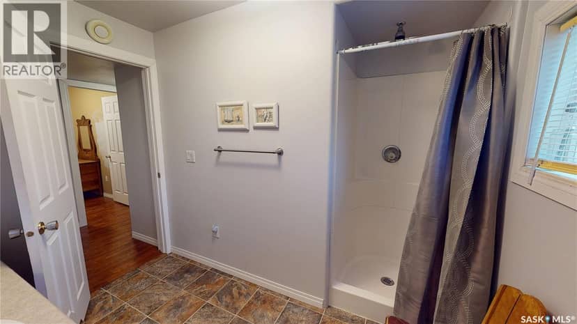 910 17th AVENUE — photo 30 of 40