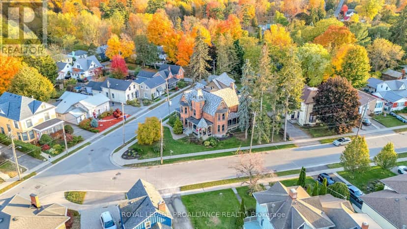 79 West Mary Street, Prince Edward County, photo 2