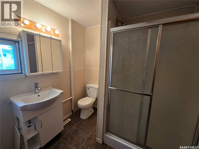 234 Scott STREET — photo 6 of 8
