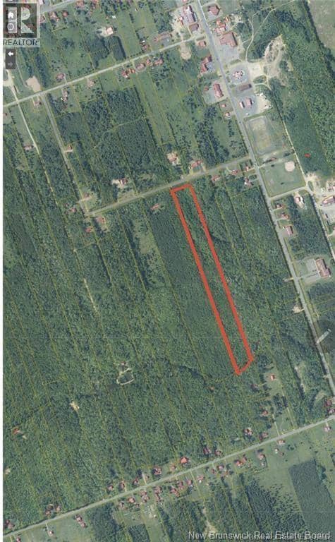 Lot 94-2 des Épinettes — photo 3 of 3