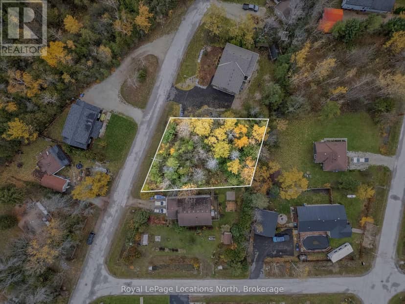 15 Constance Boulevard — photo 1 of 20