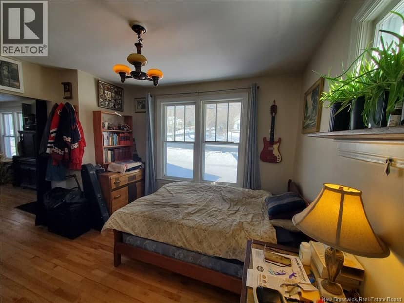 35 Parr Street — photo 6 of 25