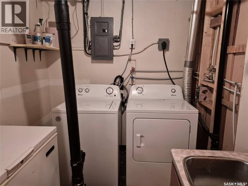 111 Alfred STREET — photo 19 of 39