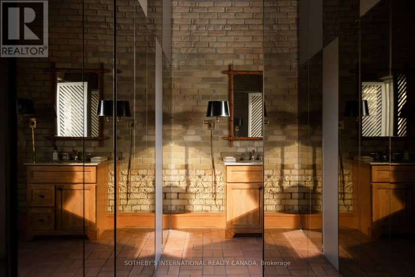 18 Gloucester Lane — photo 17 of 40