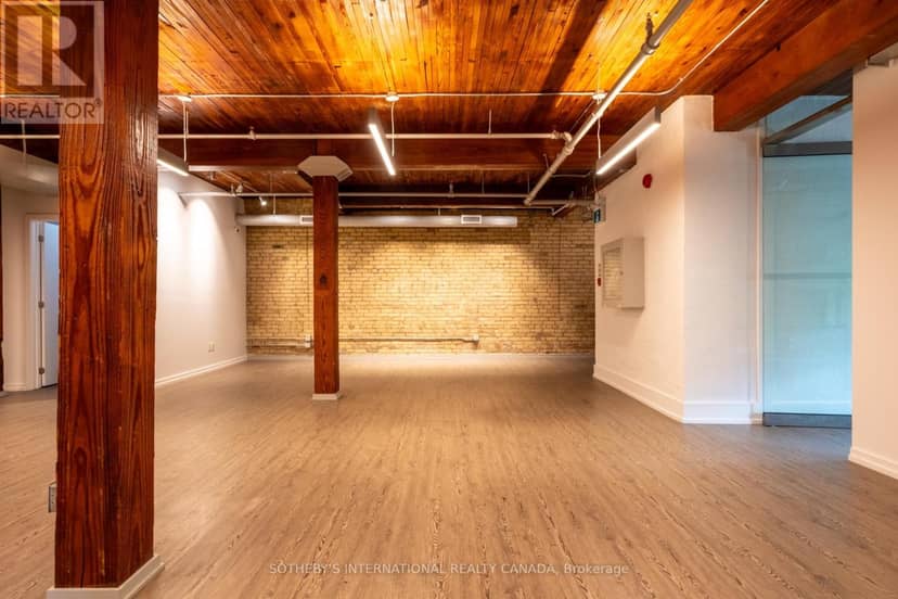 18 Gloucester Lane — photo 36 of 40