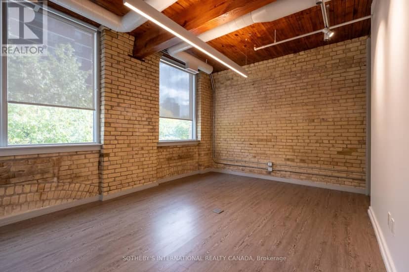 18 Gloucester Lane — photo 37 of 40