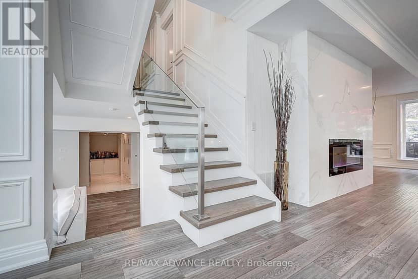 32 Brookfield Road — photo 11 of 40