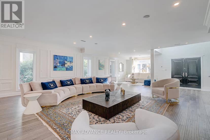 32 Brookfield Road — photo 9 of 40
