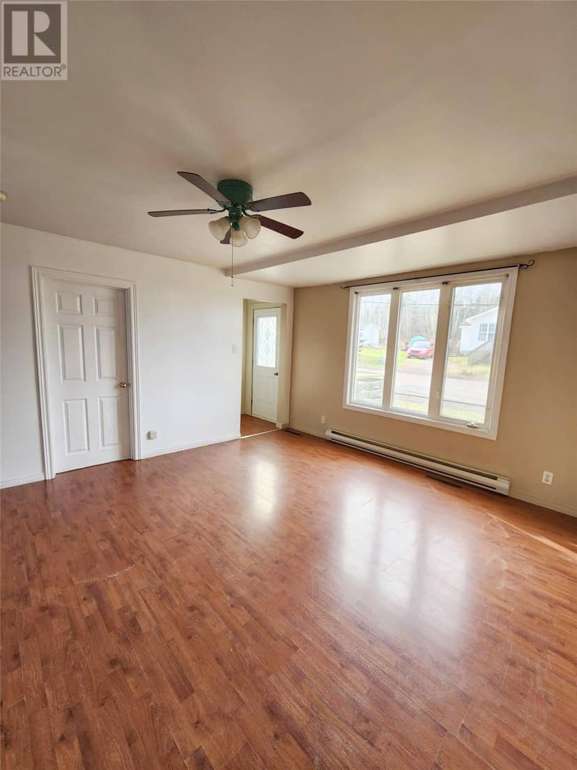 211 Main Street — photo 11 of 27